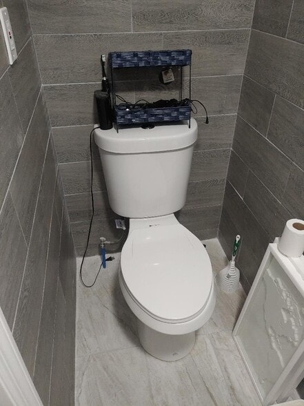 Bathroom - 4137 Boyd Ave
