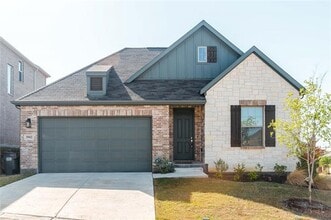 Building Photo - 3902 Aventino Ct