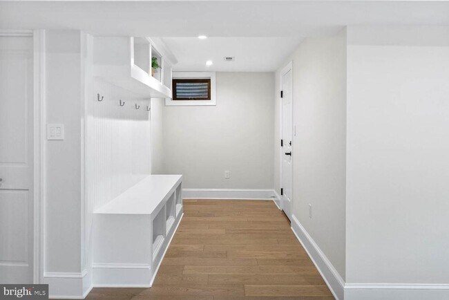 Building Photo - 4628 Blagden Terrace NW