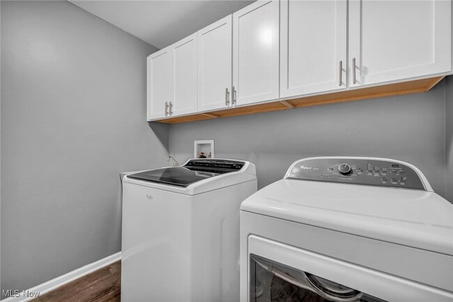 Building Photo - 10375 Kerwick Ct