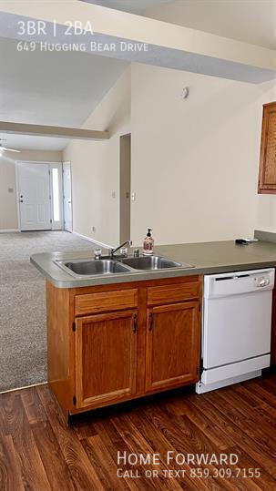 Building Photo - 649 Hugging Bear Ln