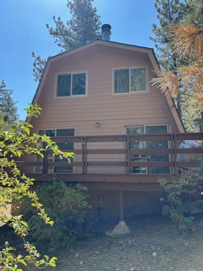 Building Photo - Move-In Ready 1-Bedroom Mountain Retreat with Loft, Scenic Deck, Detached Garage & Backup Generator