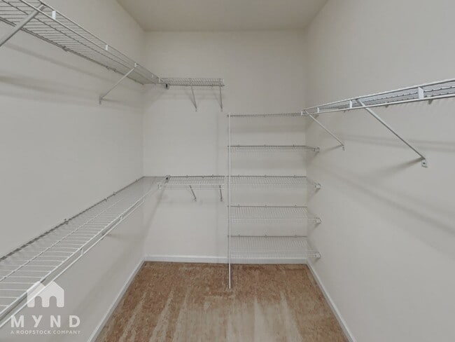 Building Photo - 9420 Ardrey Woods Dr