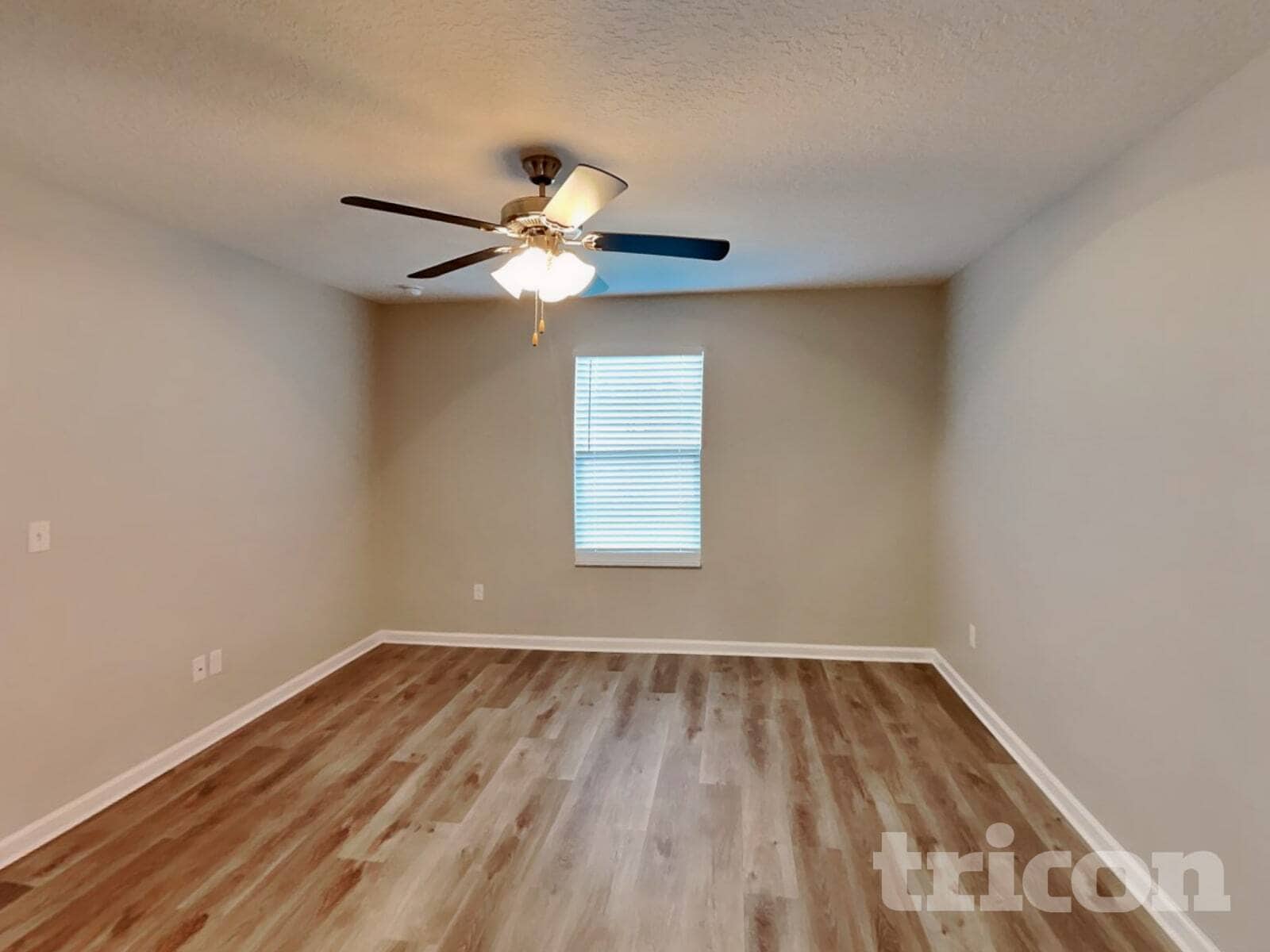 Building Photo - 77298 Mosswood Dr