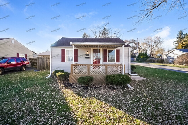 Building Photo - 1601 Bauer Ave