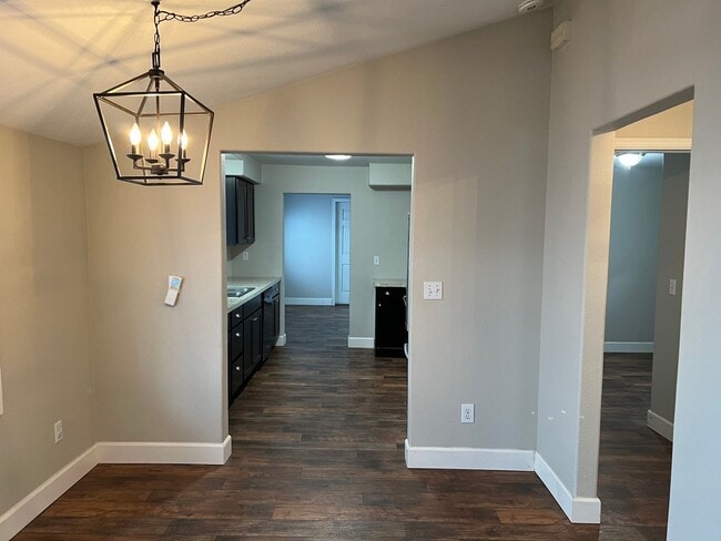 Building Photo - Updated 3 bedroom 1 bathroom house in Thur...