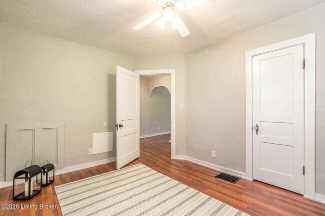 Building Photo - 1591 Belmar Dr