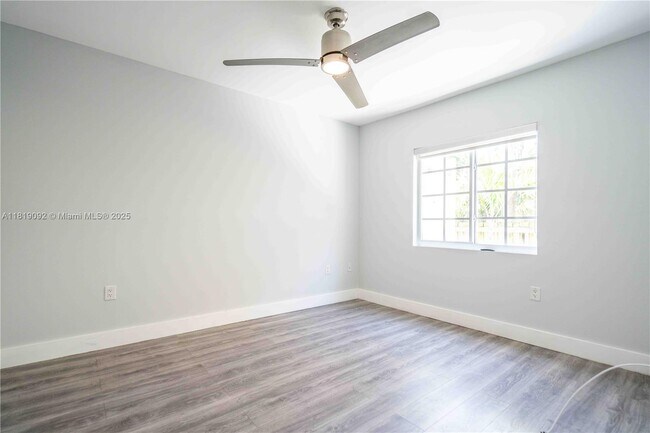 Building Photo - 331 85th St