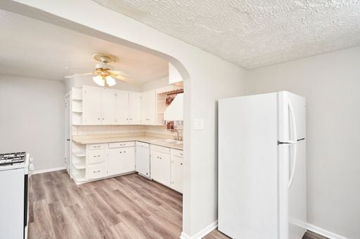 Building Photo - Beautiful Firestone Park Home