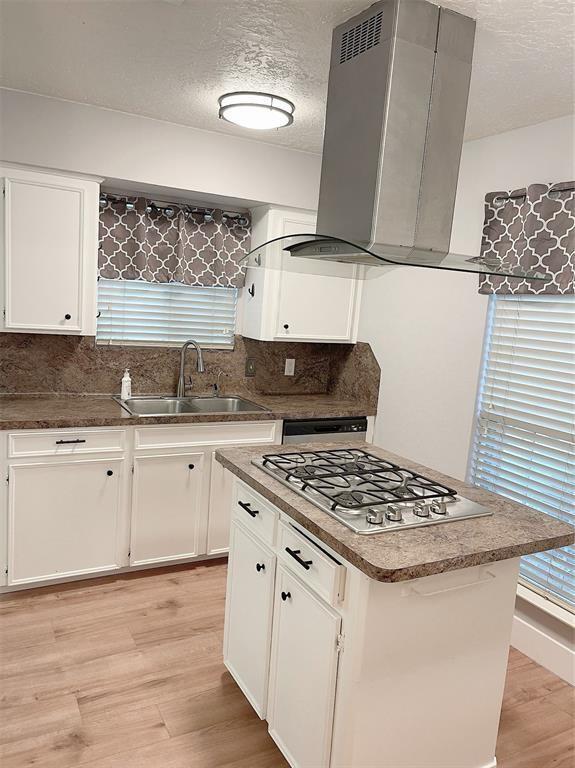 Building Photo - 11807 Monticeto Ln