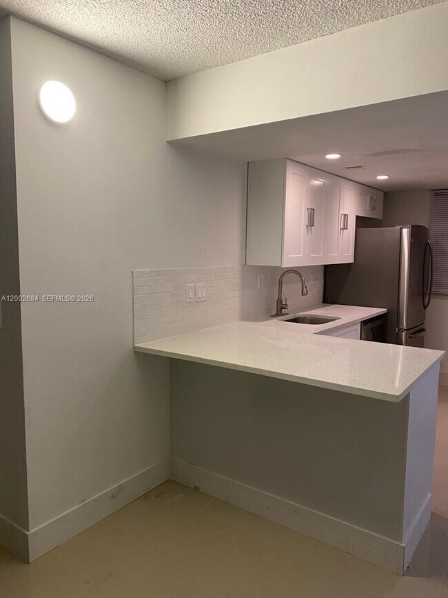 Building Photo - 3248 Coral Ridge Dr