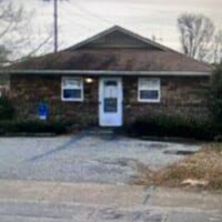 Building Photo - 205 W Main St