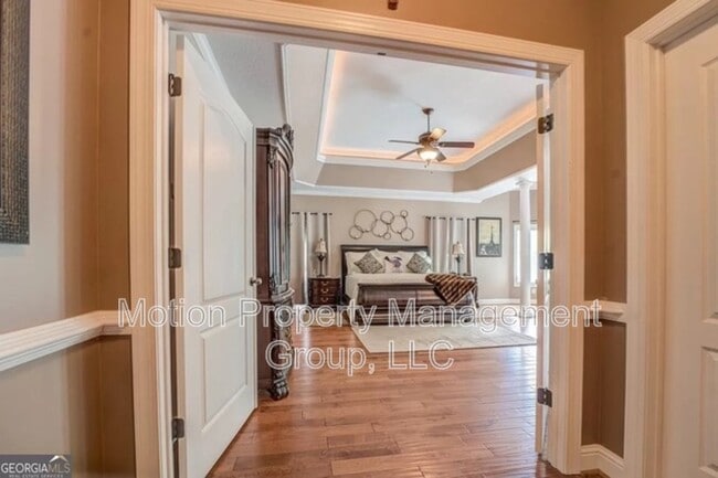 Building Photo - 682 E Mourning Dove Ct