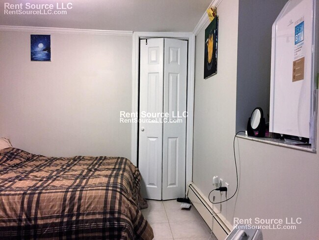 Building Photo - 519-521 Main St. Unit 1