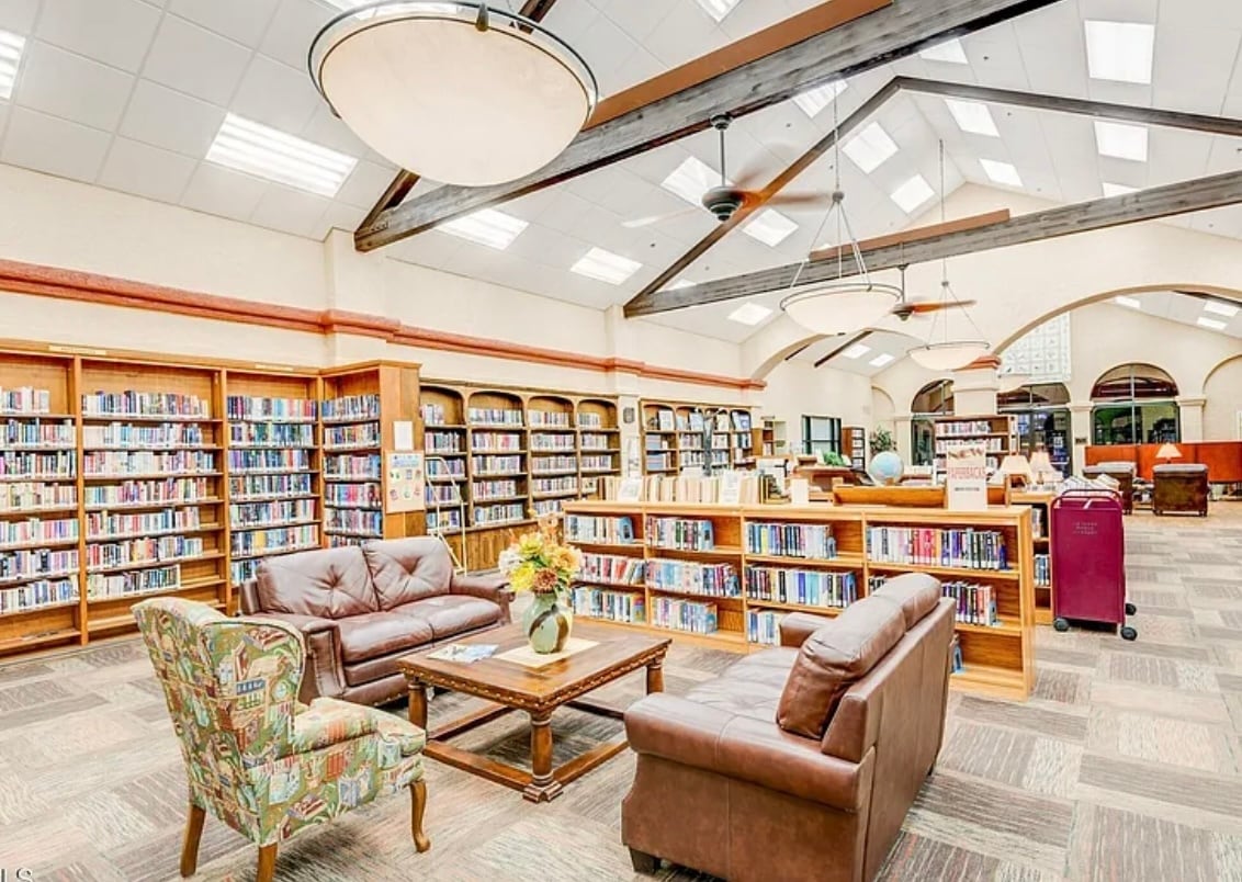 Building Photo - 1032 Leisure World