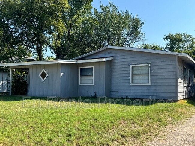 Primary Photo - 2906 Birch Park Dr