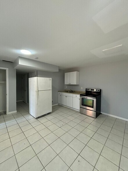 Building Photo - 531 S 18th St