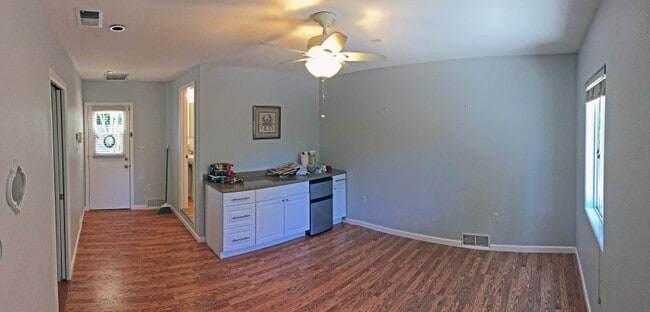 Building Photo - Beautiful updated home in San Jose near Do...