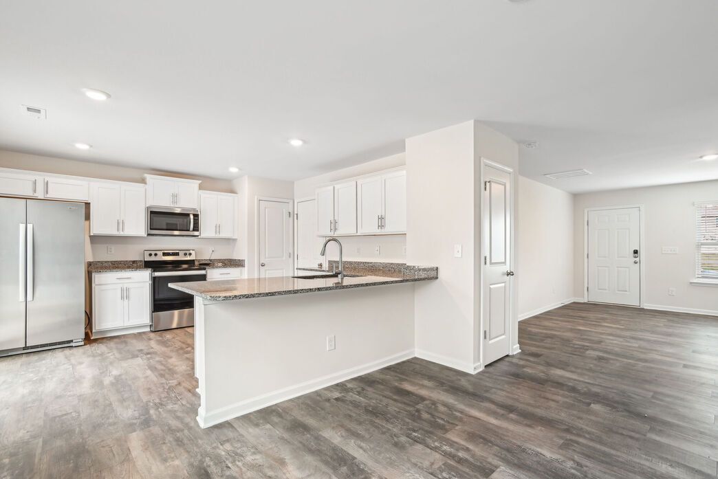 Building Photo - 1032 Jaxson Terry LN