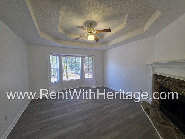 Building Photo - Amazing 3 Bedroom/ 2 Bath Home / Semi Finished Basement /  Exercise Room or Flex Room / Beautiful...