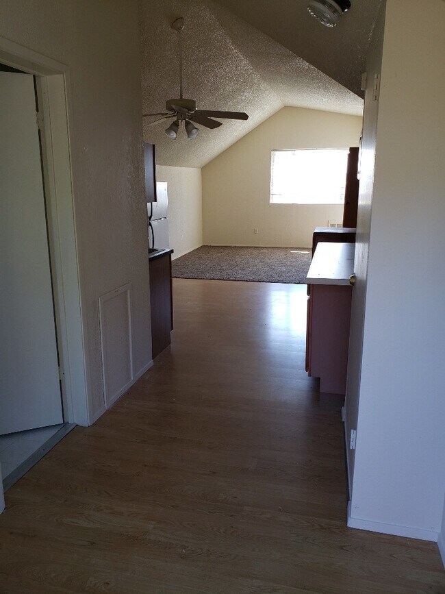 r11 632 NE Franklin Ave Chehalis WA 98532 Apartment Finder