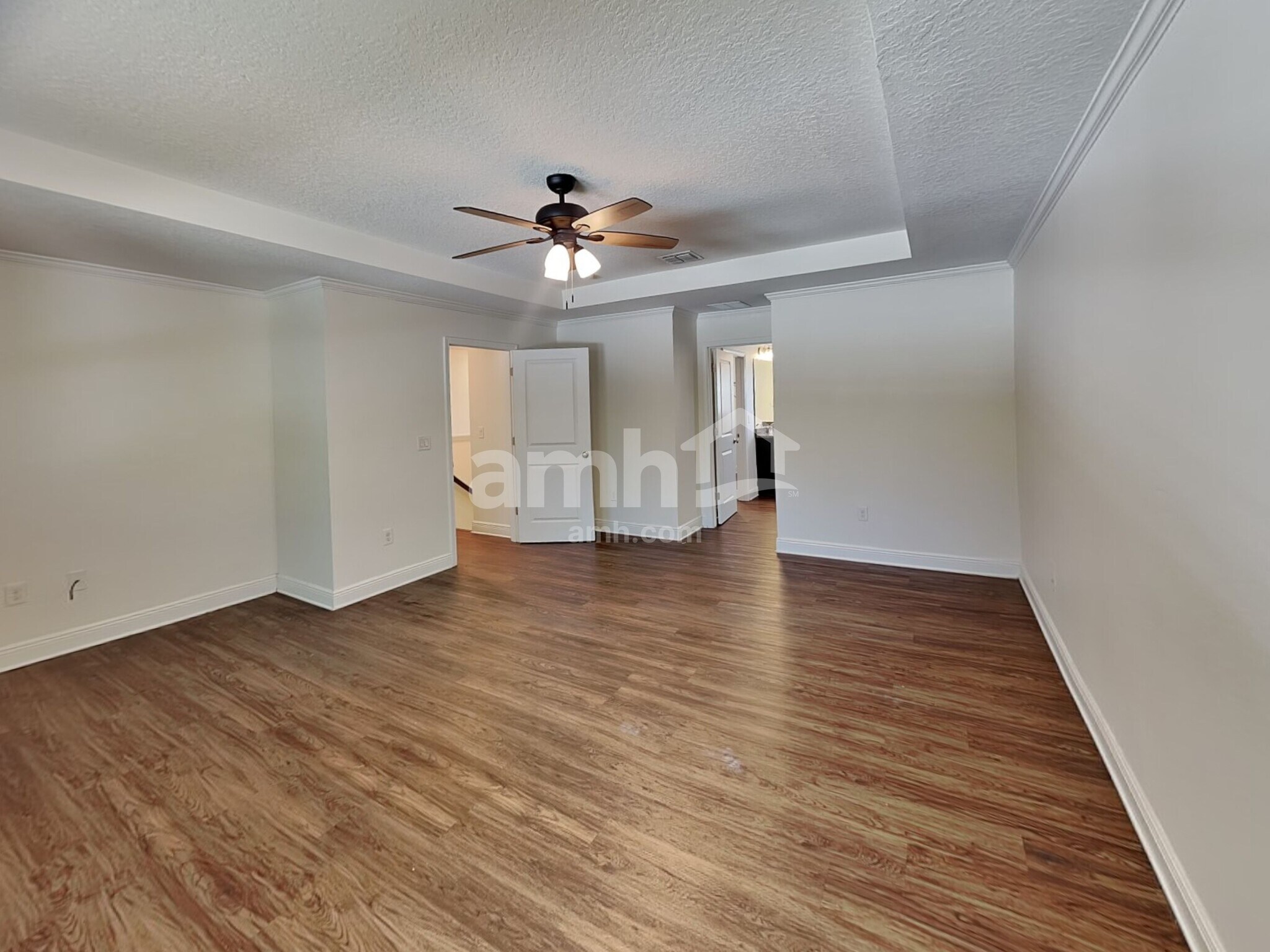 Building Photo - 731 Zarabrooke Ct