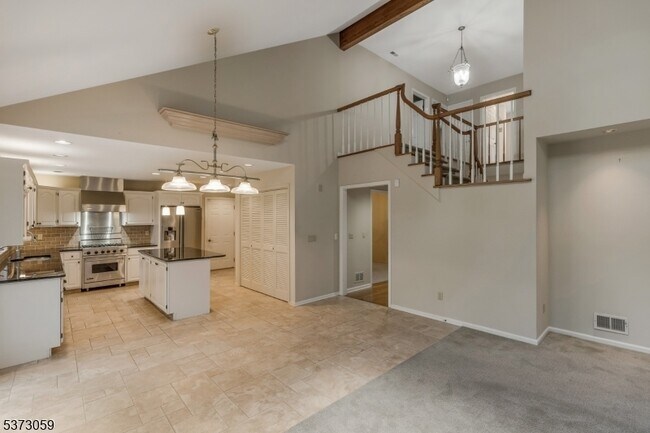 Building Photo - 833 Carnoustie Dr