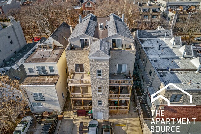 Building Photo - 2735 N Wayne Ave