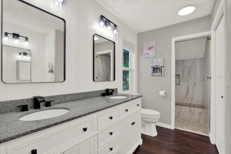 Building Photo - 34448 Cedarfield Dr