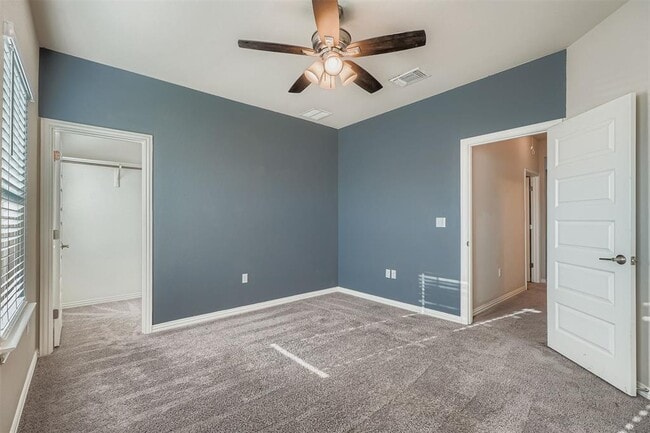 Building Photo - 8800 Sikes Way
