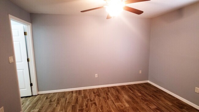 Building Photo - Ground Floor 2/2 with Conservation Views for Lease in Brandon, FL