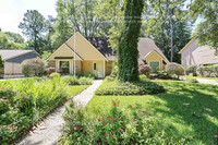 Building Photo - 5915 Lodge Creek Dr