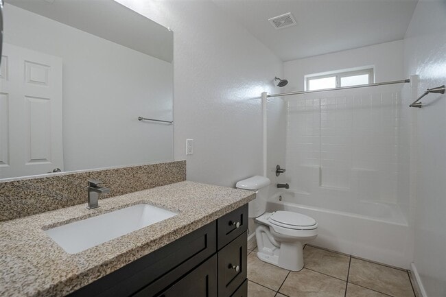 Building Photo - 3850 E Teri Ct