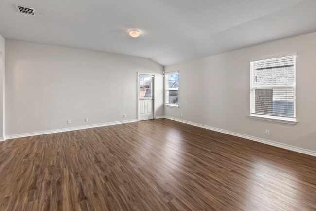 Building Photo - 13349 Bearded Flt