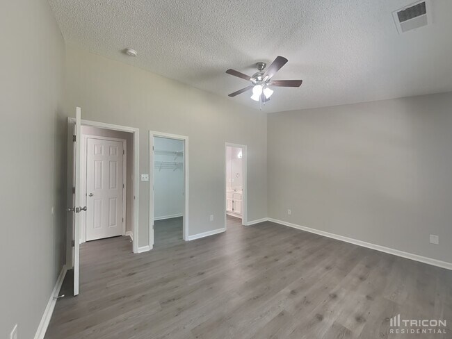 Building Photo - 1217 Capps Hollow Dr