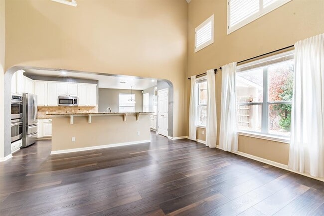 Building Photo - 730 Nelson Ranch Rd