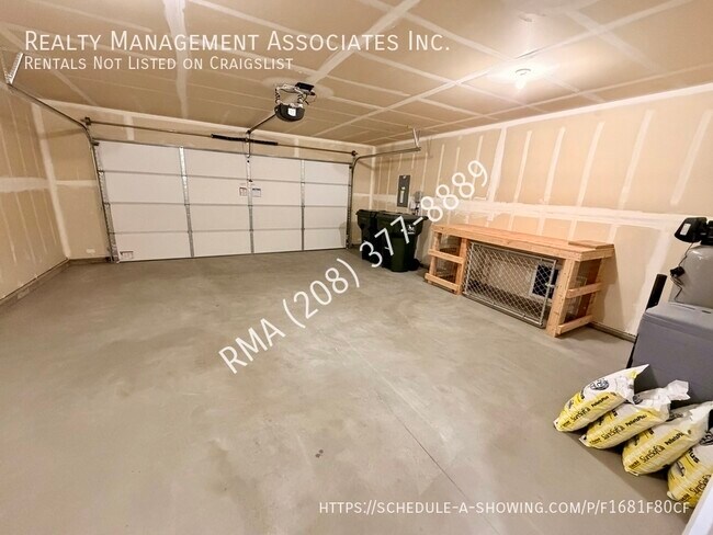 Building Photo - 487 W Screech Owl Dr