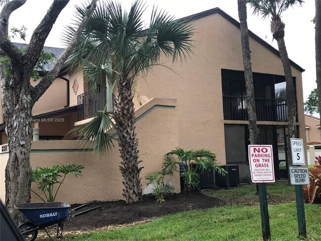 Building Photo - 8211 NW 191st St