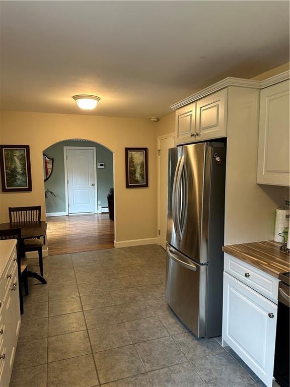 Building Photo - 60 Sherwood Dr