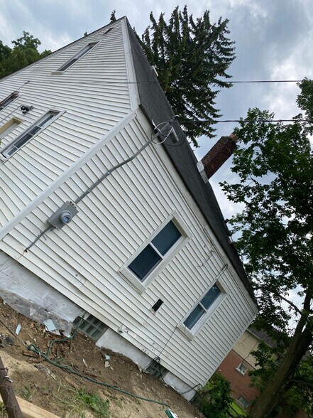 Building Photo - 8509 Penrod St