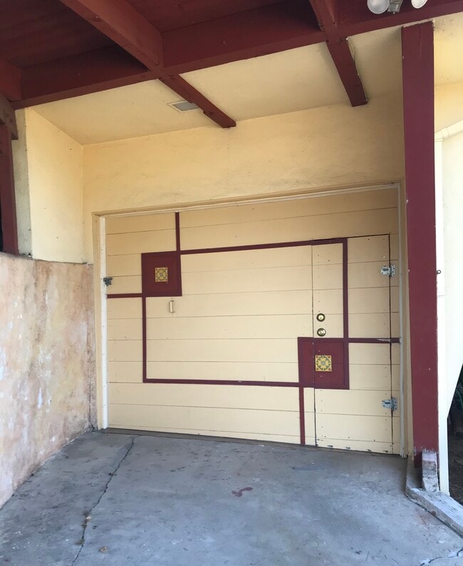 Building Photo - 7221 Earldom Ave