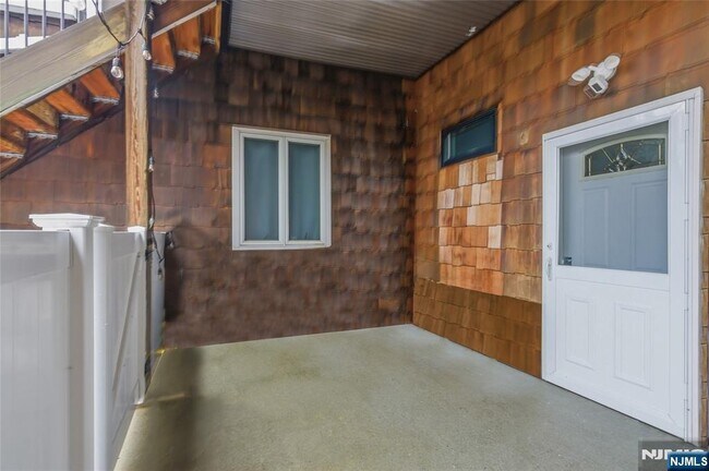 Building Photo - 12 Dempsey Ave