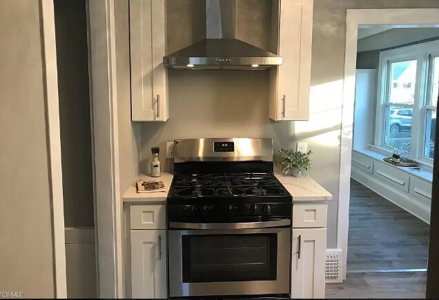 Building Photo - 1654 Cordova Ave