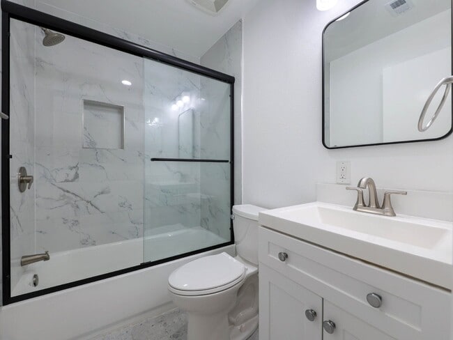 Building Photo - 3104 San Andreas Dr