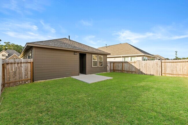 Building Photo - 10419 Astor Pt Trl
