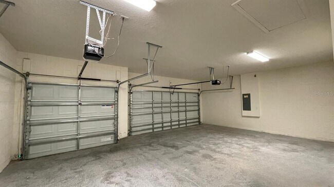 Building Photo - 4970 NW 39th Lp