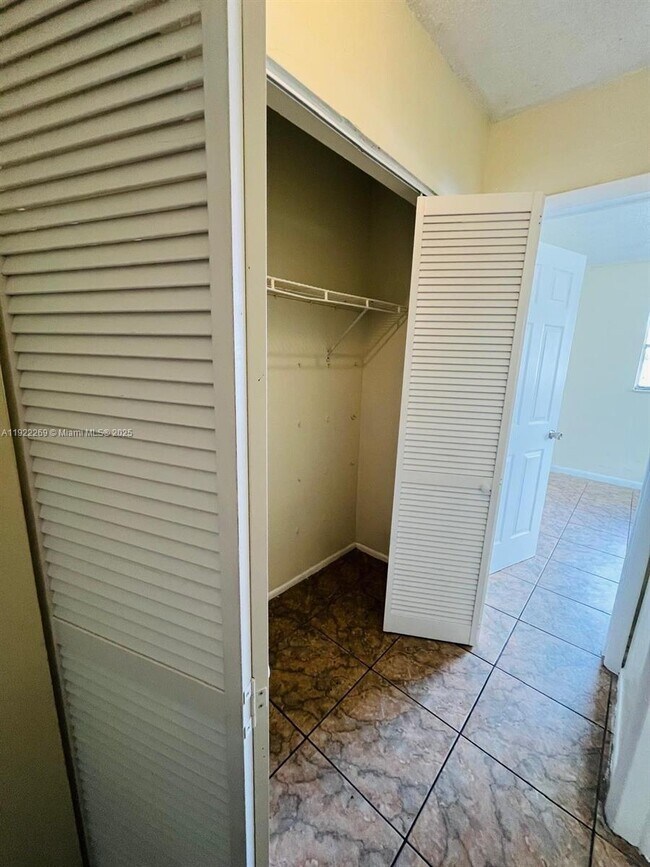 Building Photo - 7710 SW 10th St