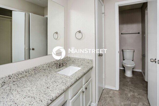 Building Photo - 4 Bedroom Pet-Friendly Home in Arlington, ...