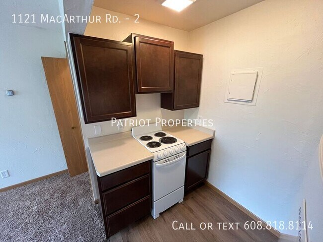 Building Photo - 1121 Mac Arthur Rd
