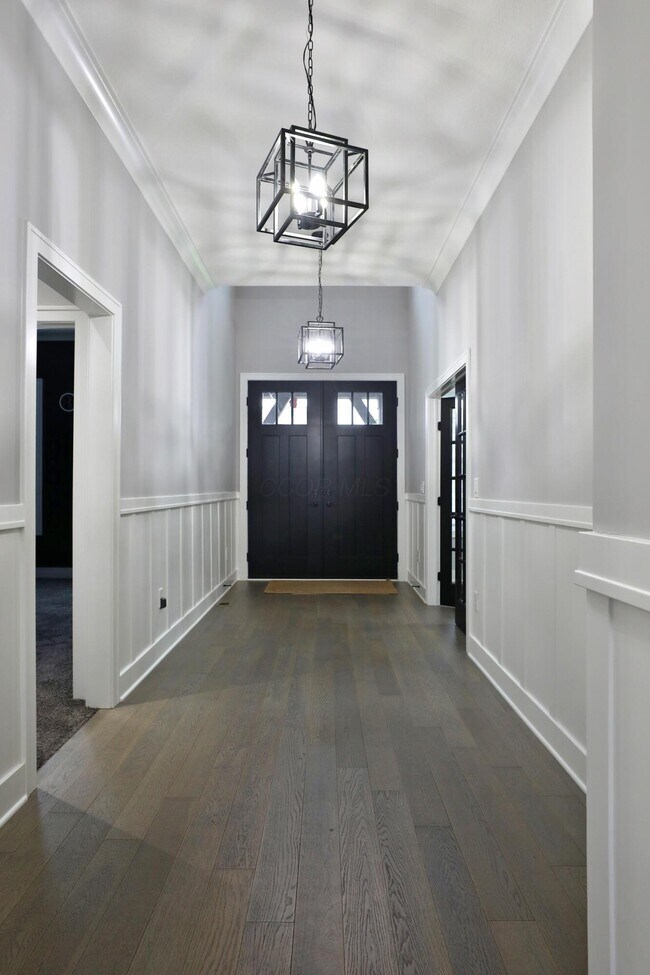 Building Photo - 2246 Koester